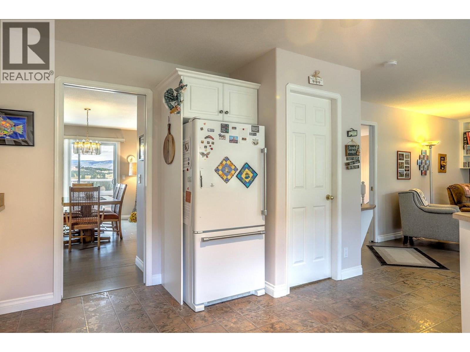 8905 Orchard Ridge Drive, Coldstream, British Columbia  V1B 1Z7 - Photo 38 - 10364012