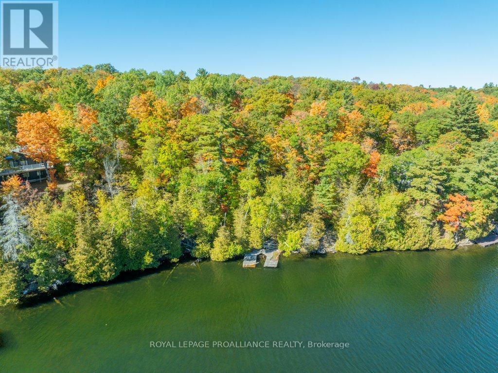 1042 EAST FLIELER LANE, Frontenac, Ontario