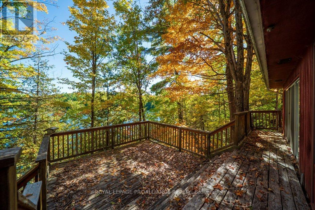 1042 East Flieler Lane, Frontenac, Ontario K0H 1K0 - Photo 38 - X12429865