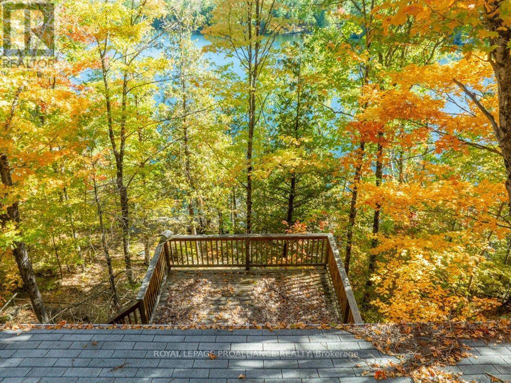 1042 East Flieler Lane, Frontenac, Ontario K0H 1K0 - Photo 40 - X12429865