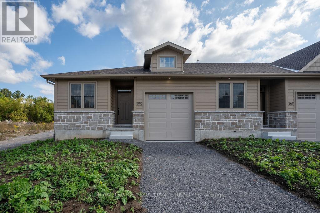 159 Pomeroy Avenue, Tweed, Ontario  K0K 3J0 - Photo 1 - X12429901