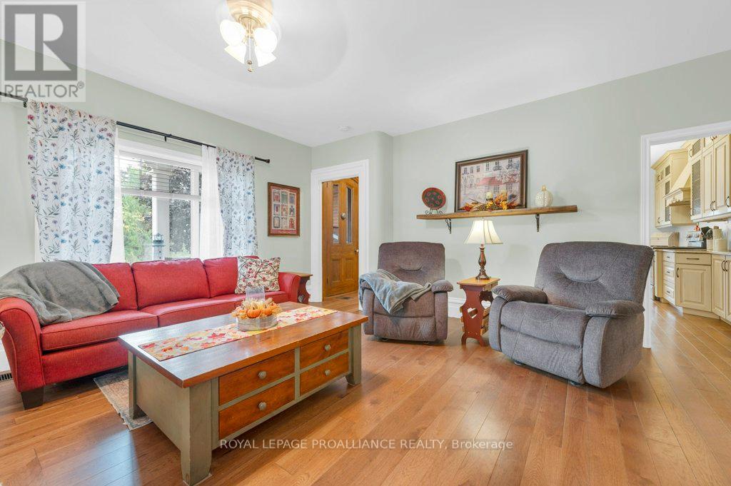 1423 Blessington Road, Belleville, Ontario  K0K 1V0 - Photo 12 - X12429926