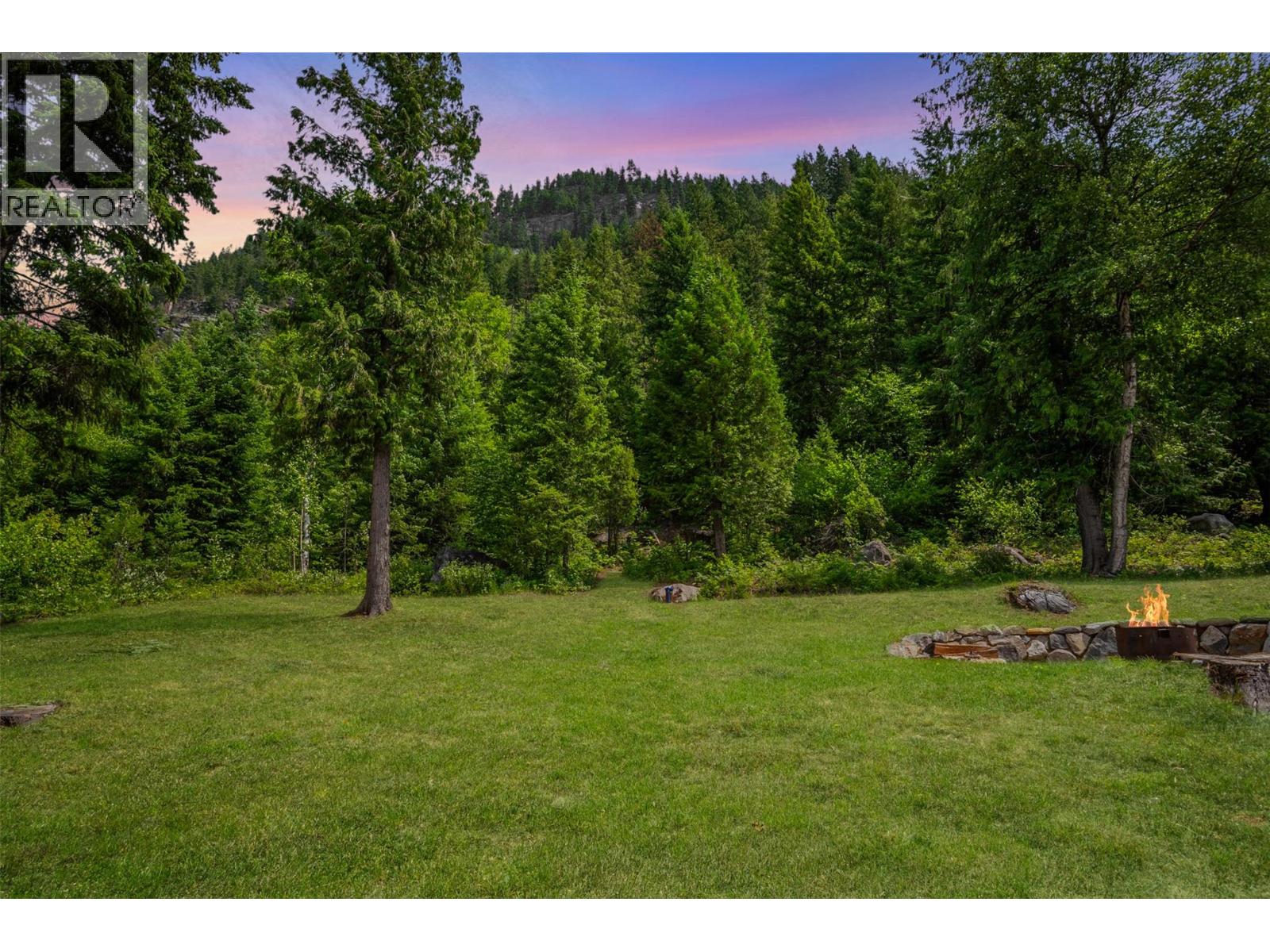 1959 Sandy Road, Castlegar, British Columbia  V1N 4T1 - Photo 5 - 10361779