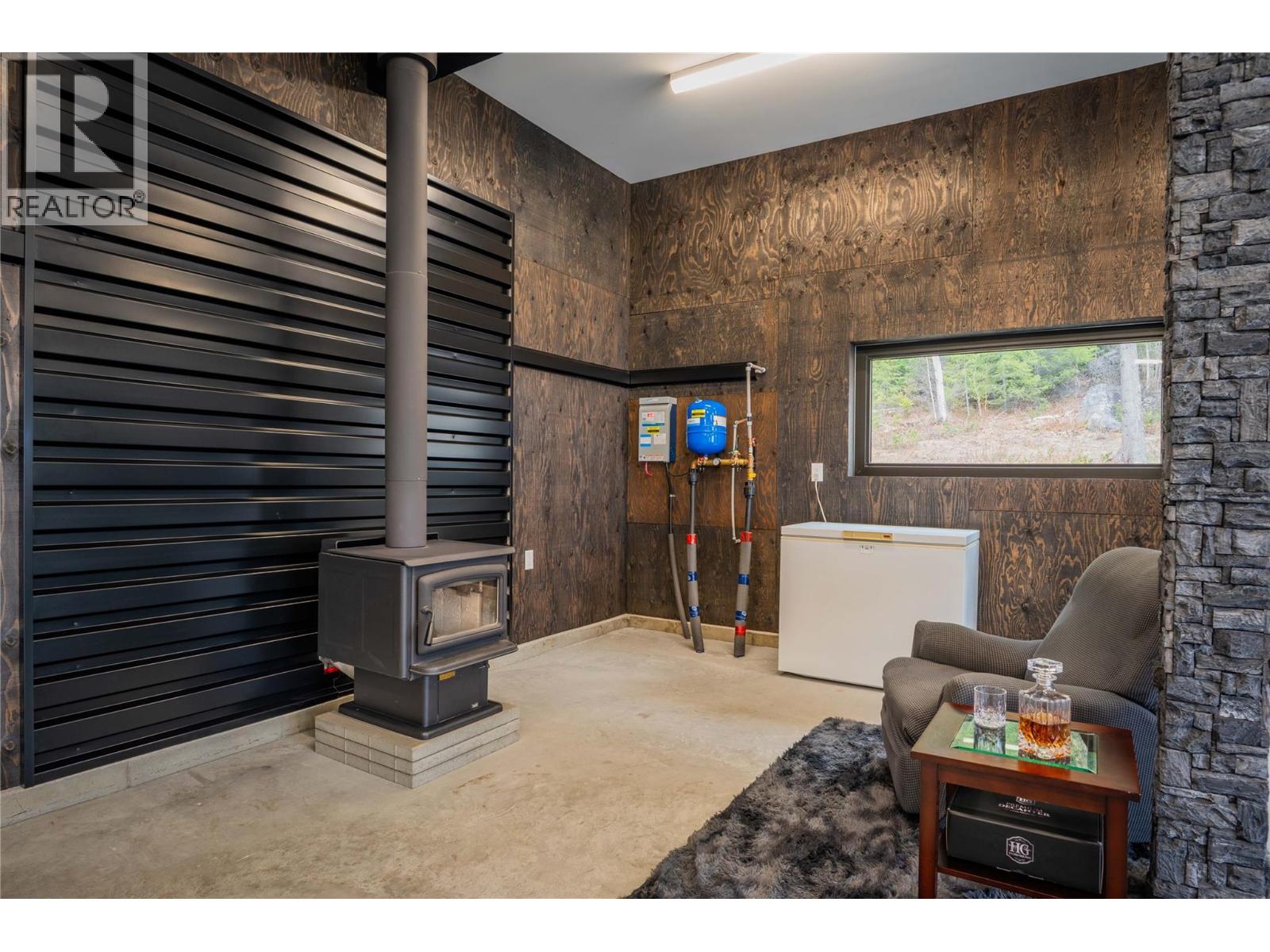 1959 Sandy Road, Castlegar, British Columbia  V1N 4T1 - Photo 50 - 10361779