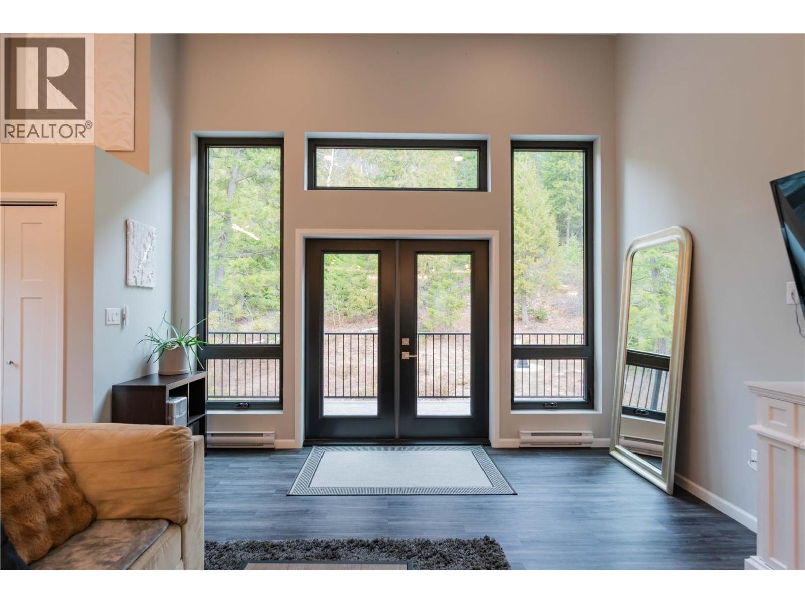 1959 Sandy Road, Castlegar, British Columbia  V1N 4T1 - Photo 11 - 10361779