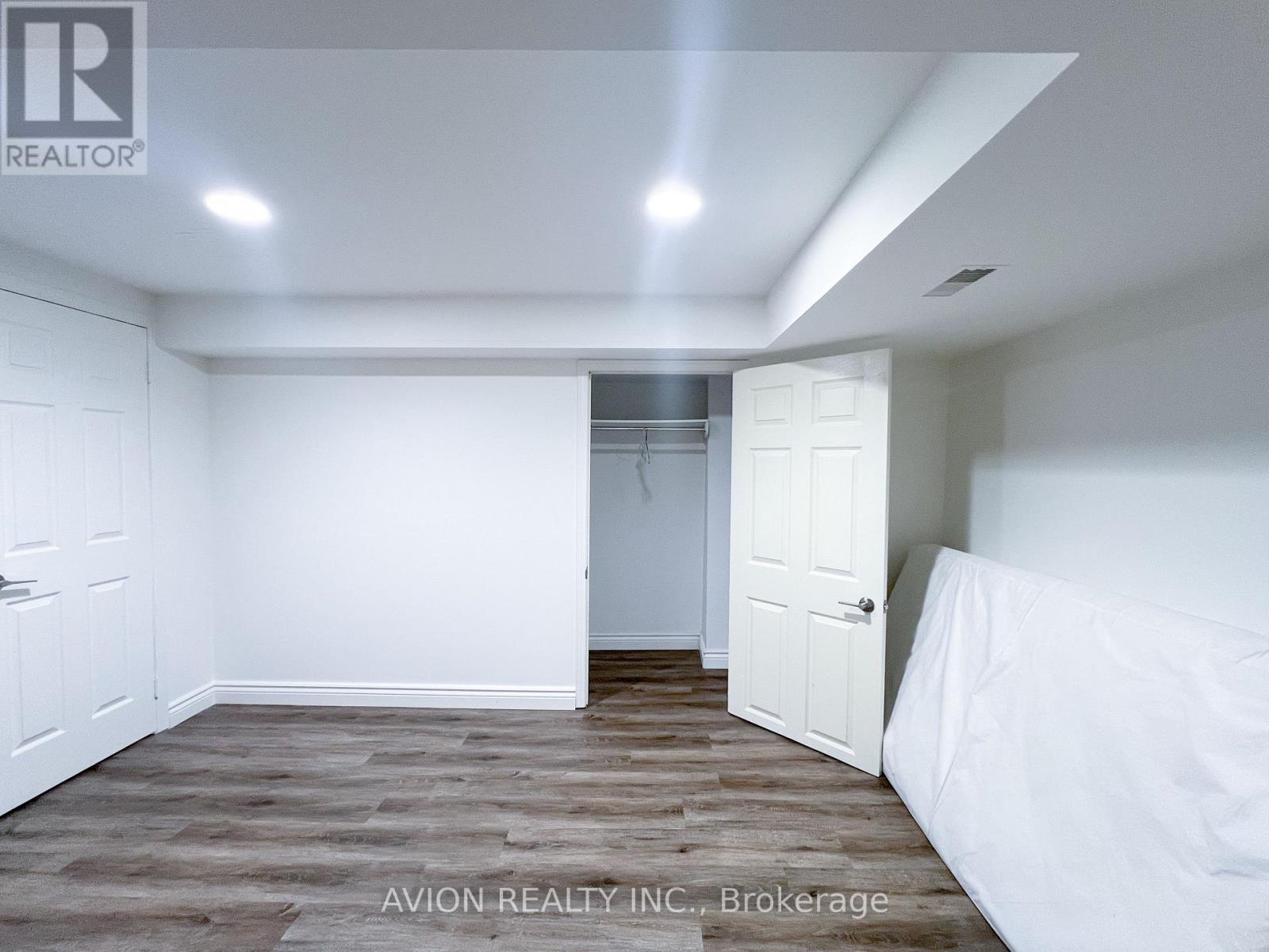 Lower - 48 Samuel Oster Avenue, Vaughan, Ontario  L4J 7C9 - Photo 7 - N12429853