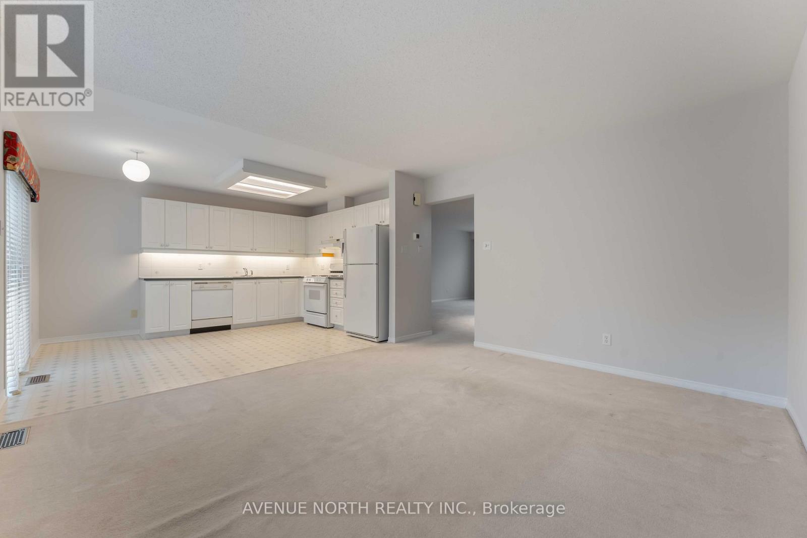 3 Windhurst Drive, Ottawa, Ontario  K2G 6G7 - Photo 11 - X12429871