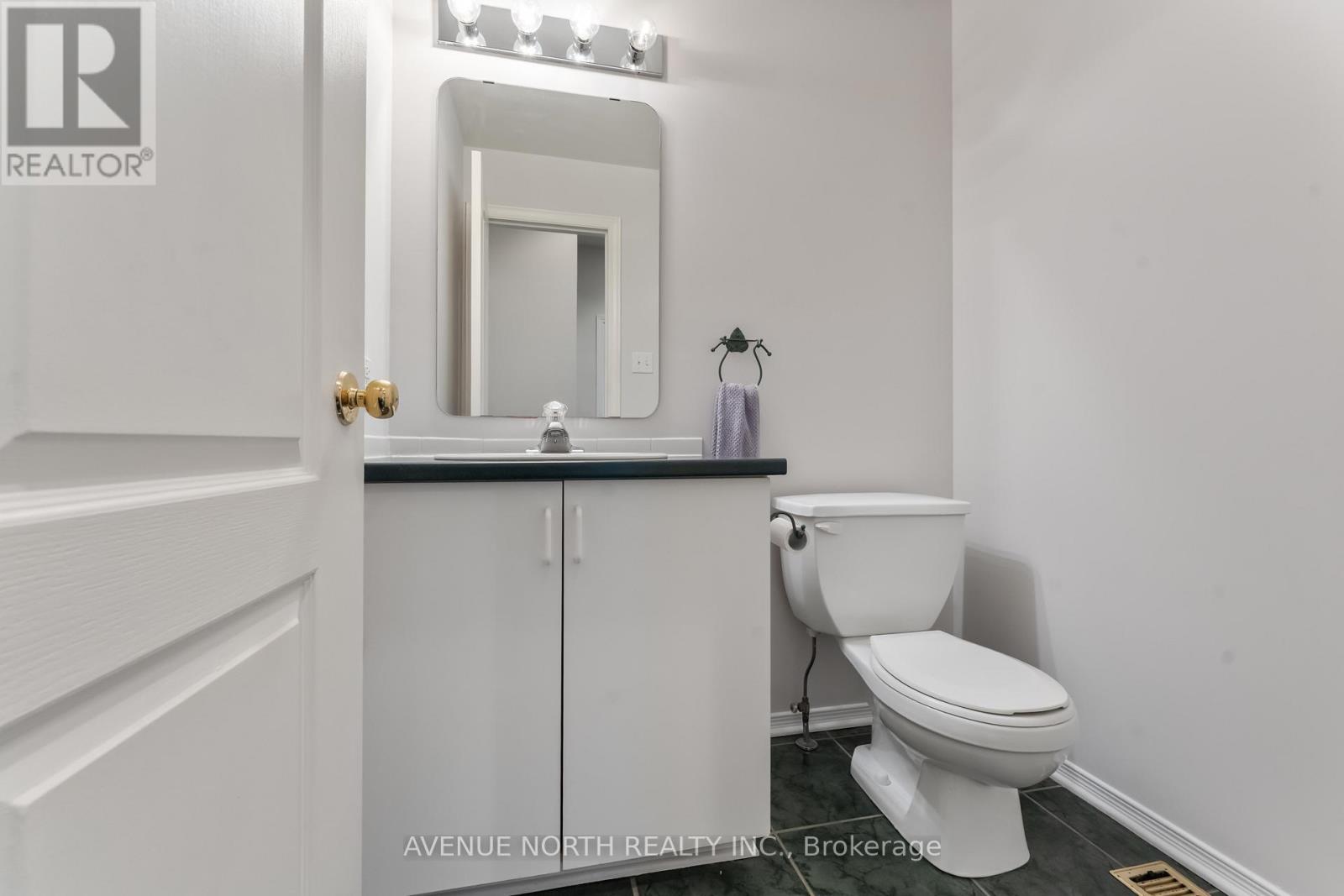 3 Windhurst Drive, Ottawa, Ontario  K2G 6G7 - Photo 23 - X12429871