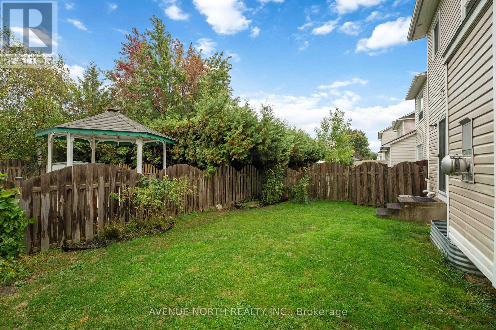 3 Windhurst Drive, Ottawa, Ontario  K2G 6G7 - Photo 29 - X12429871
