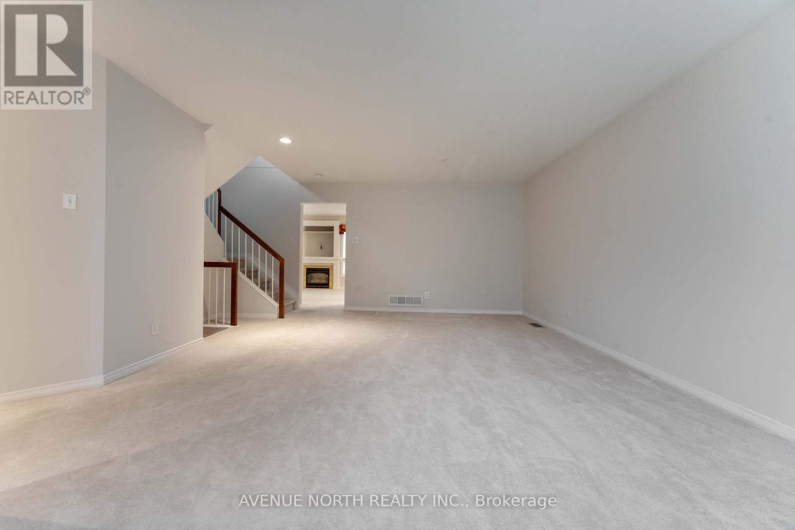 3 Windhurst Drive, Ottawa, Ontario  K2G 6G7 - Photo 7 - X12429871