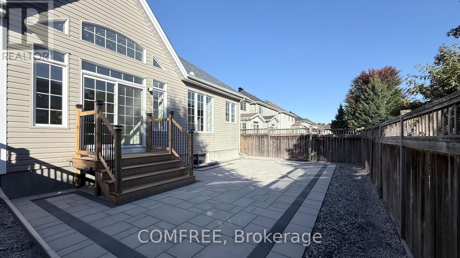 141 Stedman Street, Ottawa, Ontario  K1T 0B4 - Photo 35 - X12429885