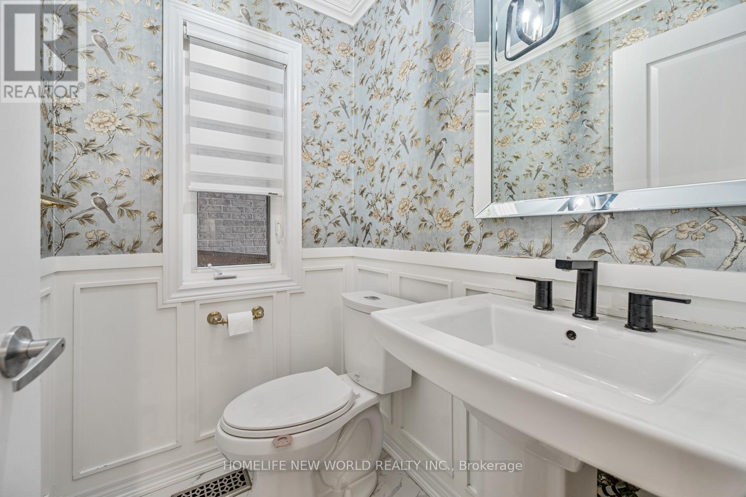 194 Shirrick Drive, Richmond Hill, Ontario  L4E 0C1 - Photo 18 - N12420959