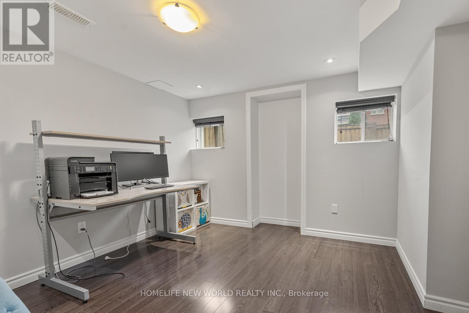 194 Shirrick Drive, Richmond Hill, Ontario  L4E 0C1 - Photo 35 - N12420959