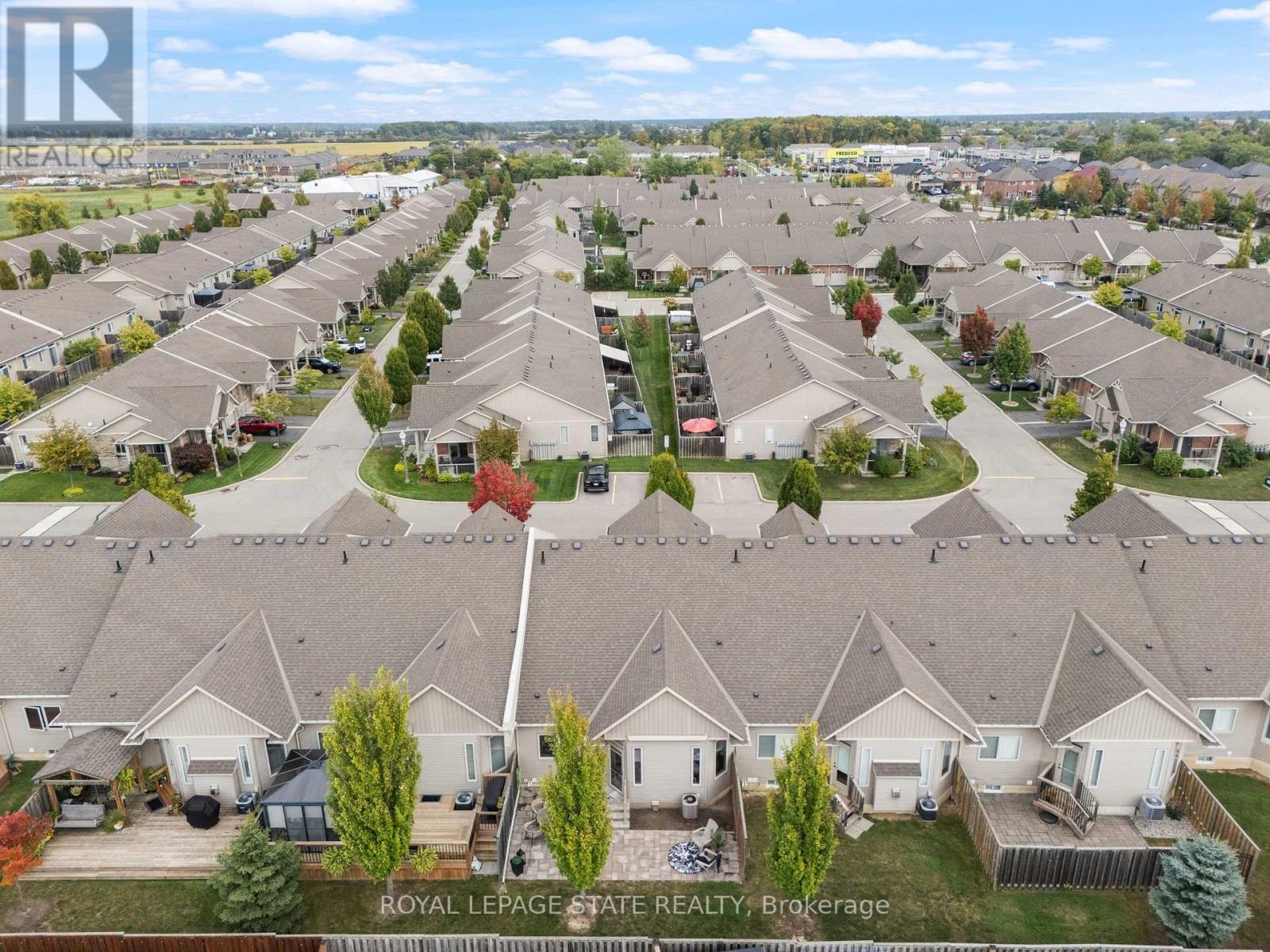 21 Finton Lane, Hamilton, Ontario  L0R 1C0 - Photo 43 - X12424522