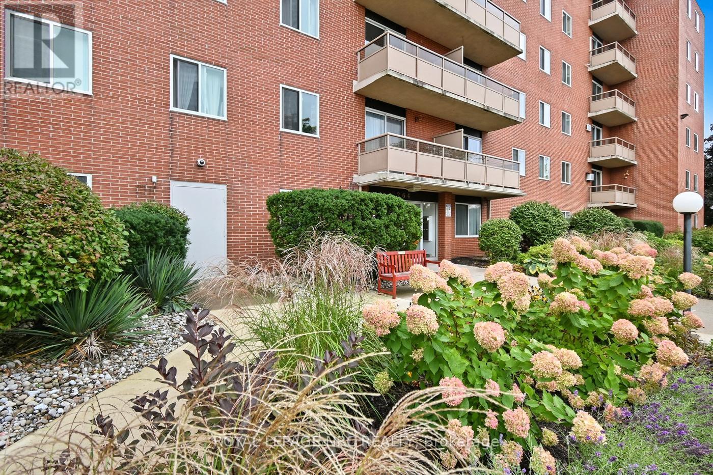 505 - 264 Grantham Avenue, St. Catharines (Carlton/bunting), Ontario  L2M 5B5 - Photo 13 - X12429921