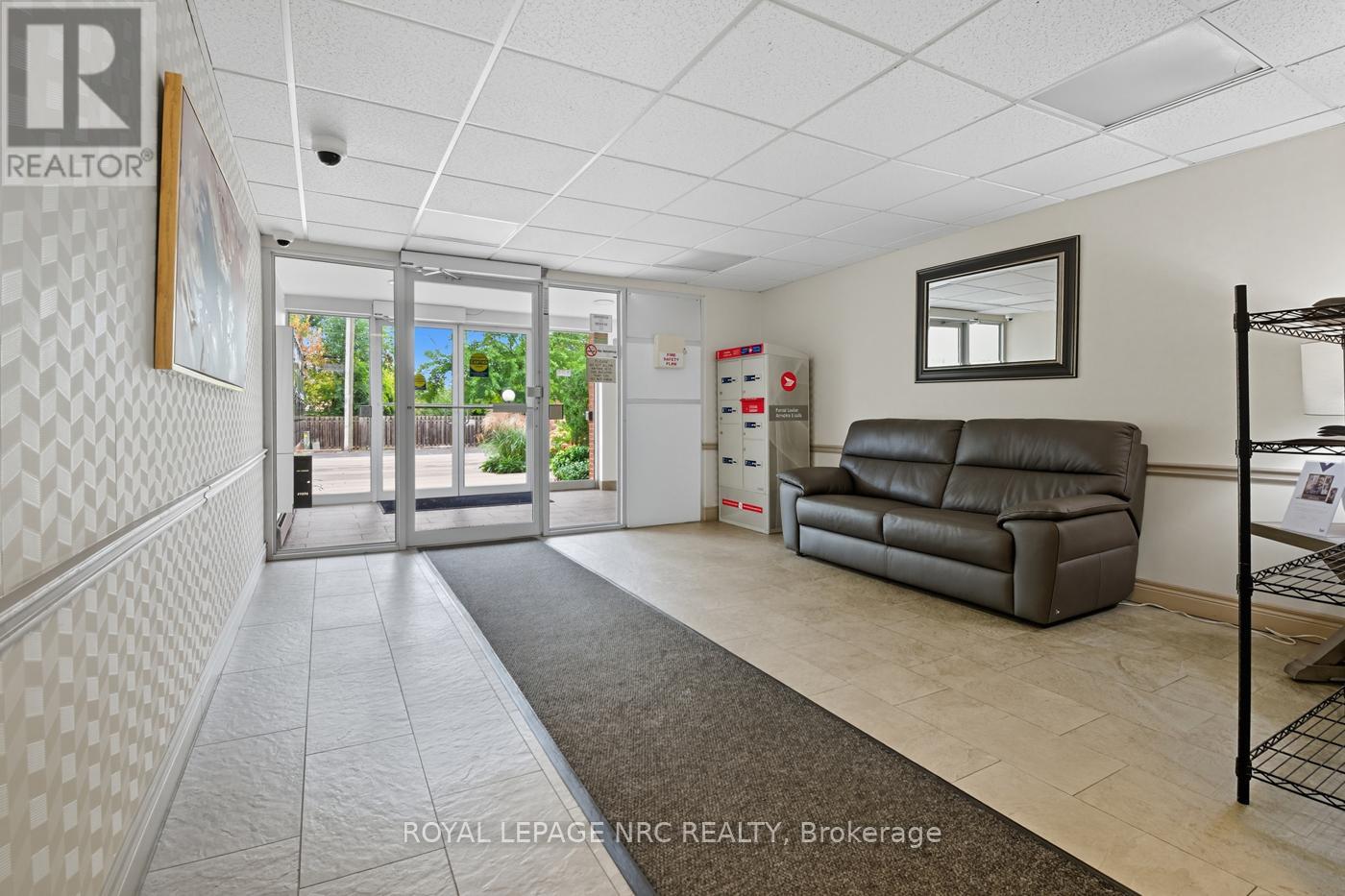 505 - 264 Grantham Avenue, St. Catharines (Carlton/bunting), Ontario  L2M 5B5 - Photo 14 - X12429921