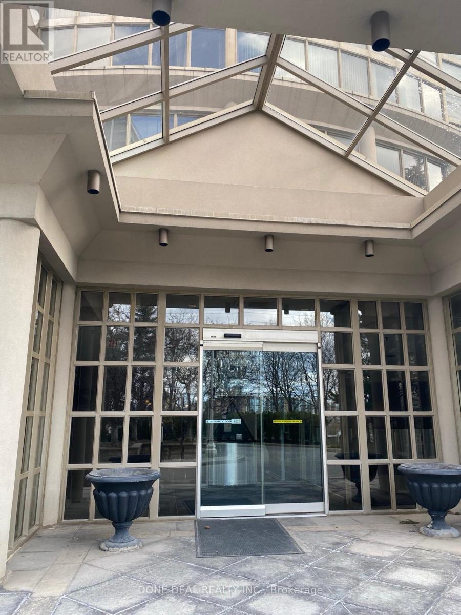 207 - 50 Eglinton Avenue W, Mississauga, Ontario  L5R 3P5 - Photo 2 - W12429825