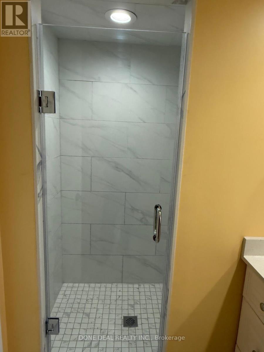 207 - 50 Eglinton Avenue W, Mississauga, Ontario  L5R 3P5 - Photo 21 - W12429825