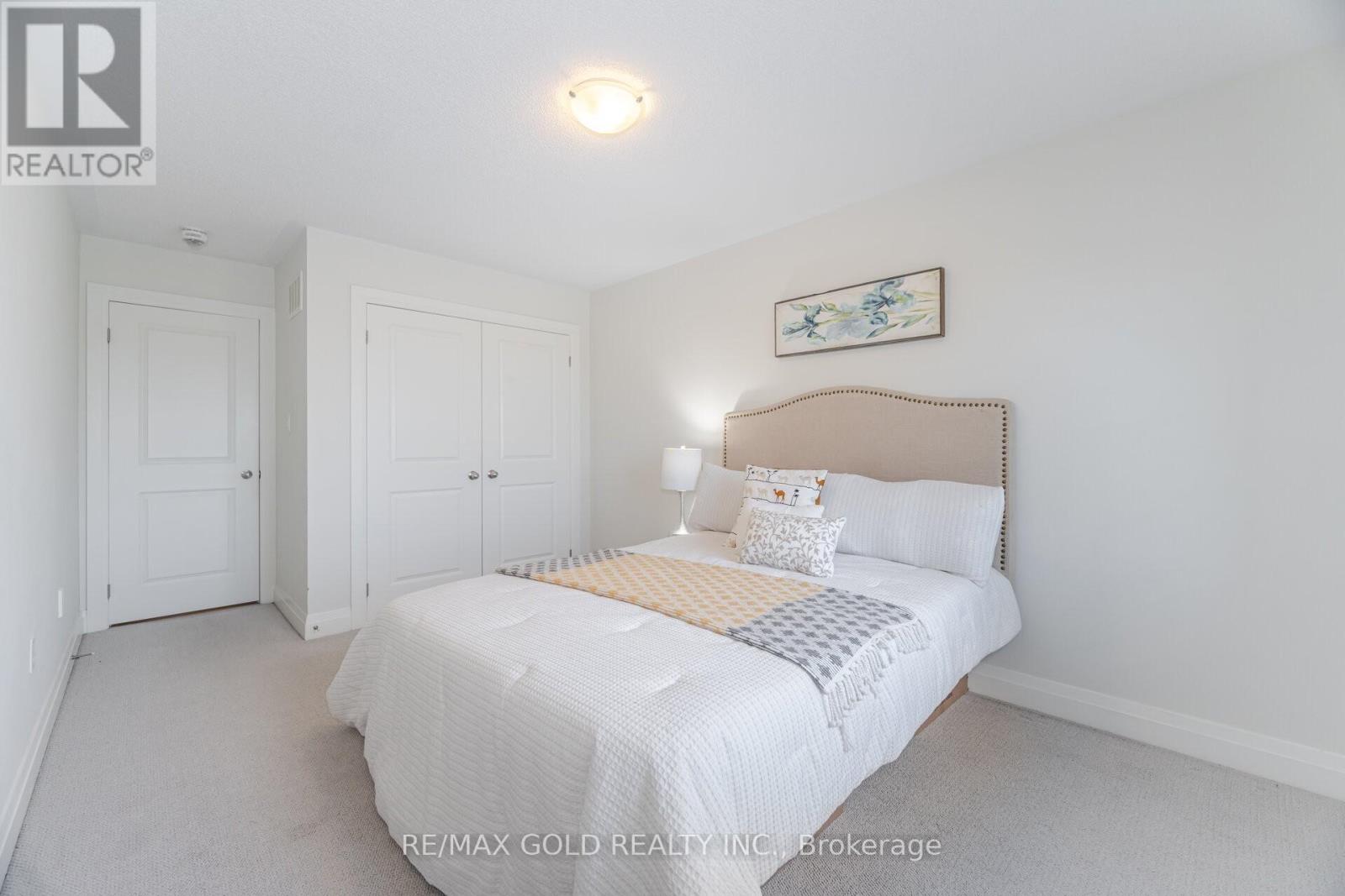 209 Castle Oaks Crossing, Brampton, Ontario  L6P 3X3 - Photo 22 - W12429842