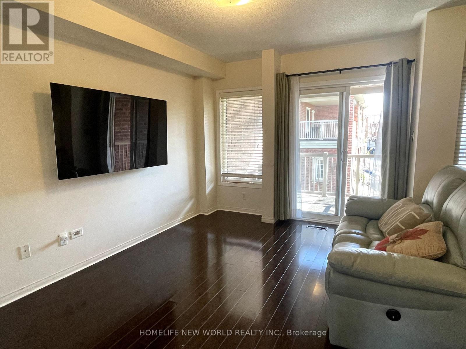 173 Torbarrie Road, Toronto, Ontario  M3L 1G8 - Photo 13 - W12429844