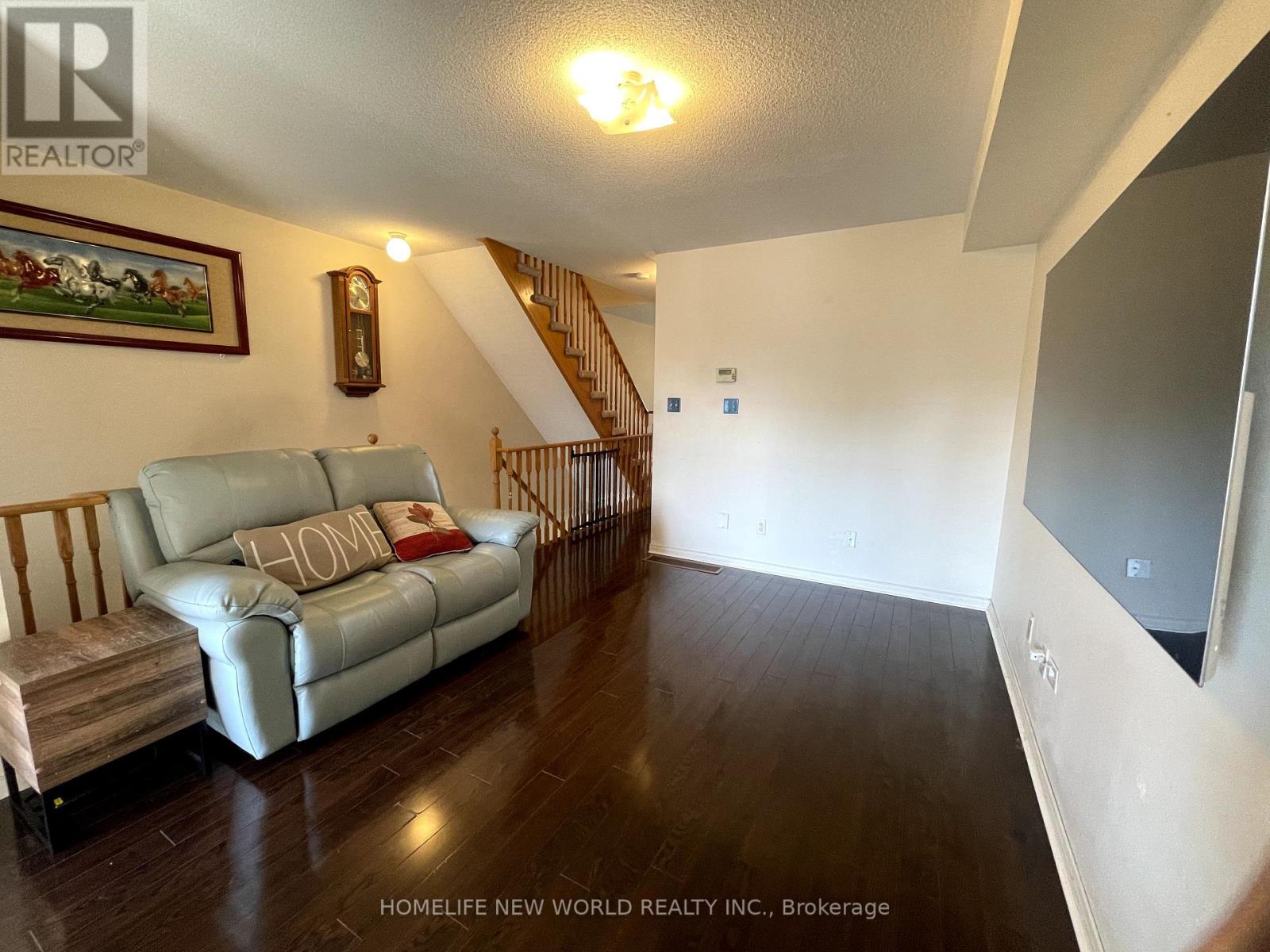 173 Torbarrie Road, Toronto, Ontario  M3L 1G8 - Photo 14 - W12429844