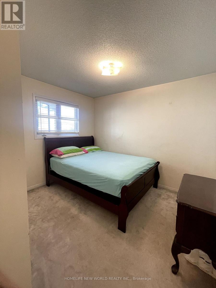 173 Torbarrie Road, Toronto, Ontario  M3L 1G8 - Photo 18 - W12429844