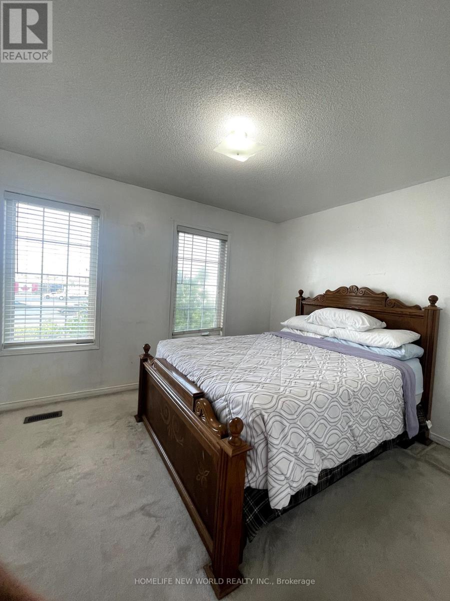 173 Torbarrie Road, Toronto, Ontario  M3L 1G8 - Photo 21 - W12429844