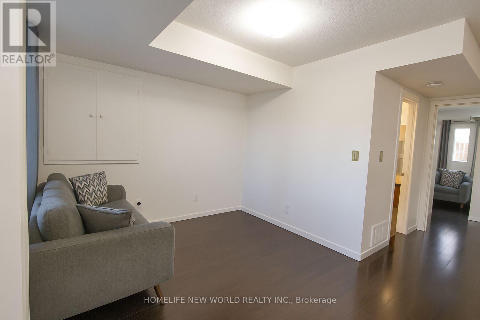 173 Torbarrie Road, Toronto, Ontario  M3L 1G8 - Photo 3 - W12429844