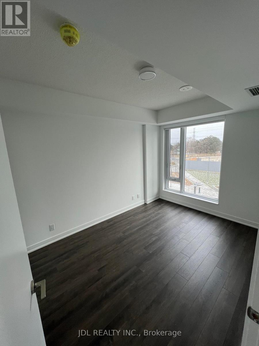 212 - 30 Samuel Wood Way, Toronto, Ontario  M9B 1B1 - Photo 5 - W12429863