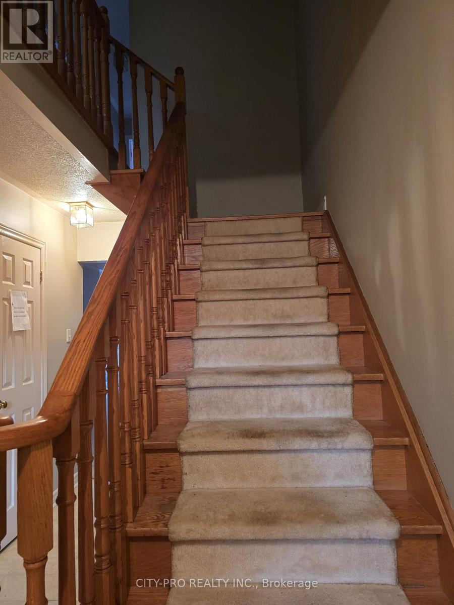 55 Rain Lily Lane, Brampton, Ontario  L6R 1S5 - Photo 8 - W12429868