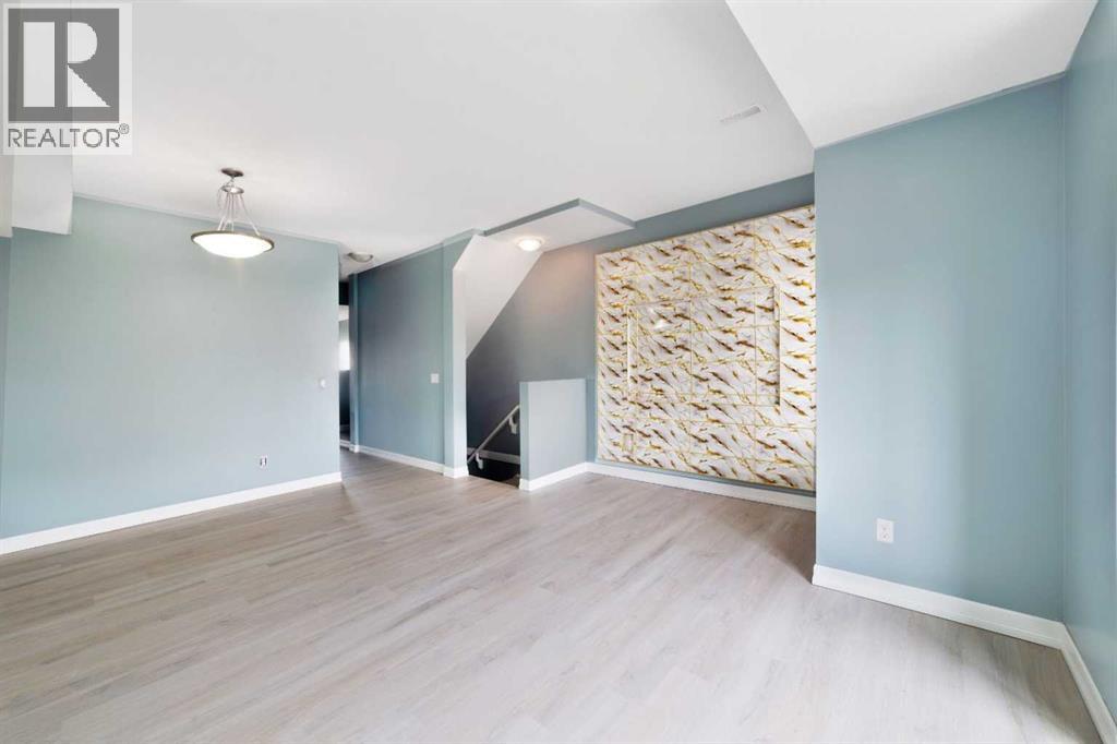 1218, 121 Copperpond Common Se, Calgary, Alberta  T2Z 5B6 - Photo 5 - A2258277