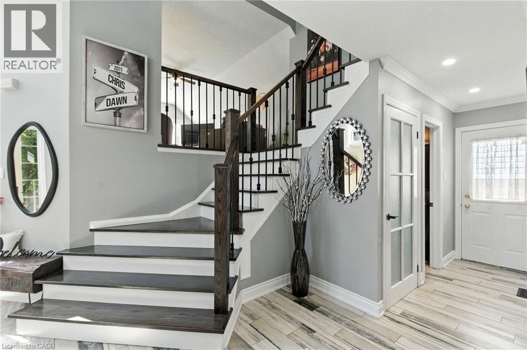 36 Pinecreek Road, Waterdown, Ontario  L8B 0H1 - Photo 21 - 40774099