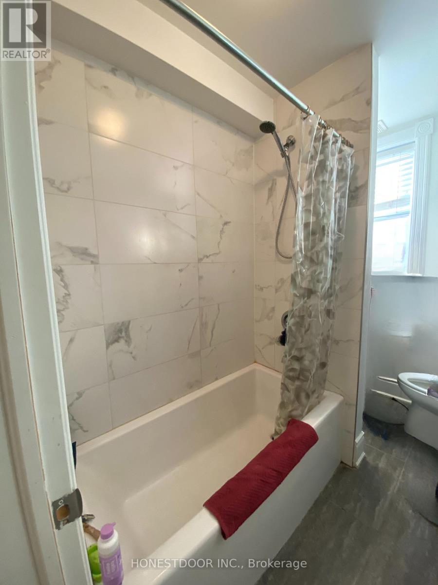 103 Victoria Avenue S, Hamilton, Ontario  L8N 2S9 - Photo 15 - X12429826
