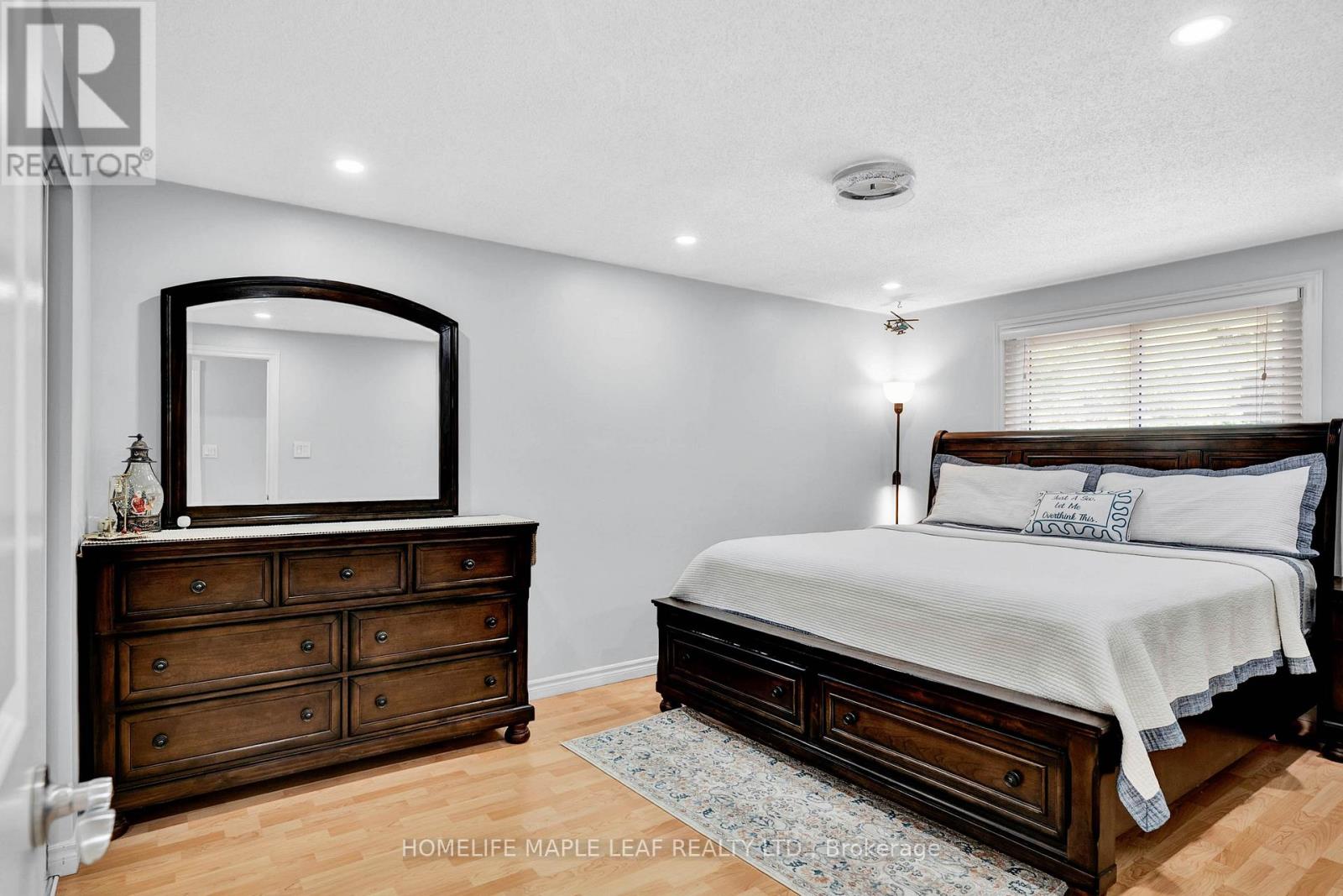334 Sekura Street, Cambridge, Ontario  N1R 7W3 - Photo 12 - X12429843