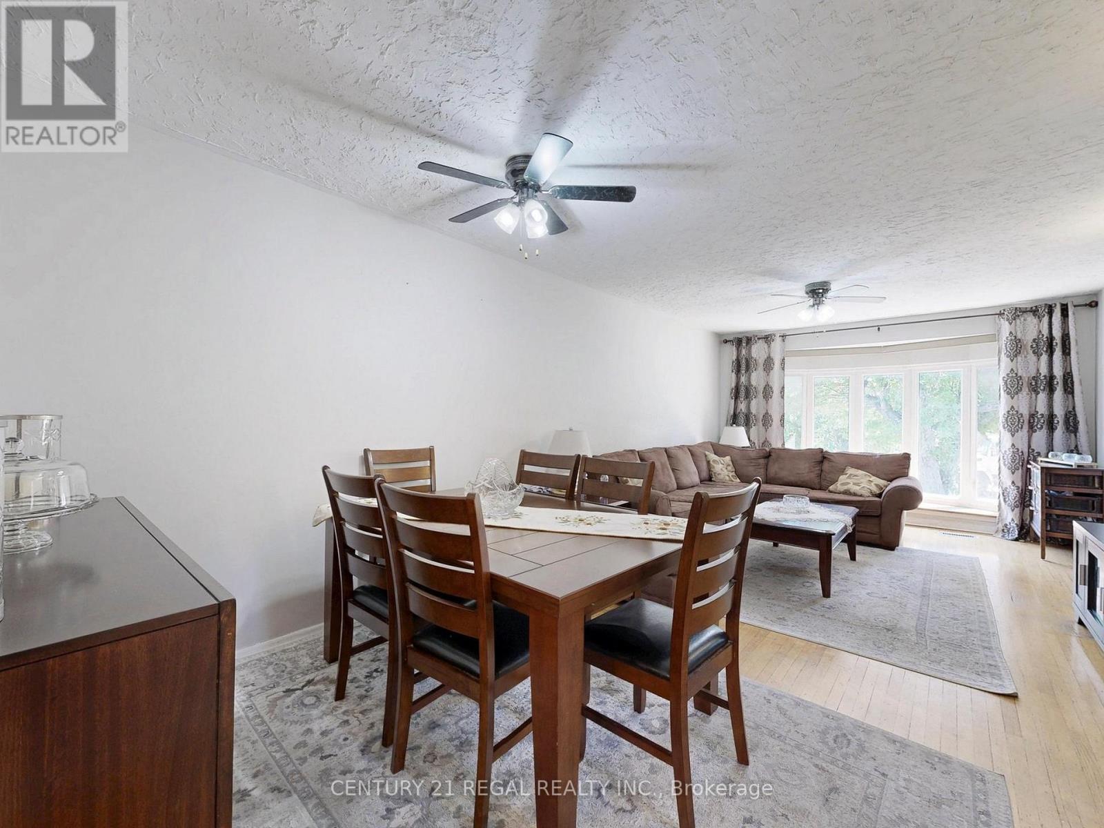 94 Billington Crescent, Toronto, Ontario  M3A 2G6 - Photo 10 - C12429907