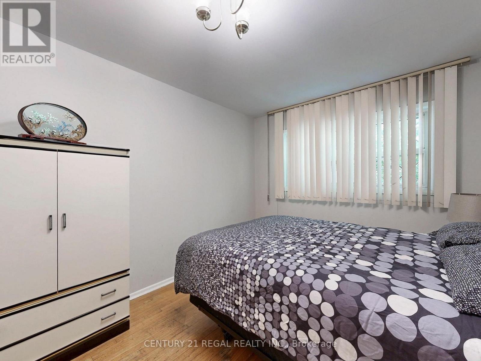 94 Billington Crescent, Toronto, Ontario  M3A 2G6 - Photo 31 - C12429907