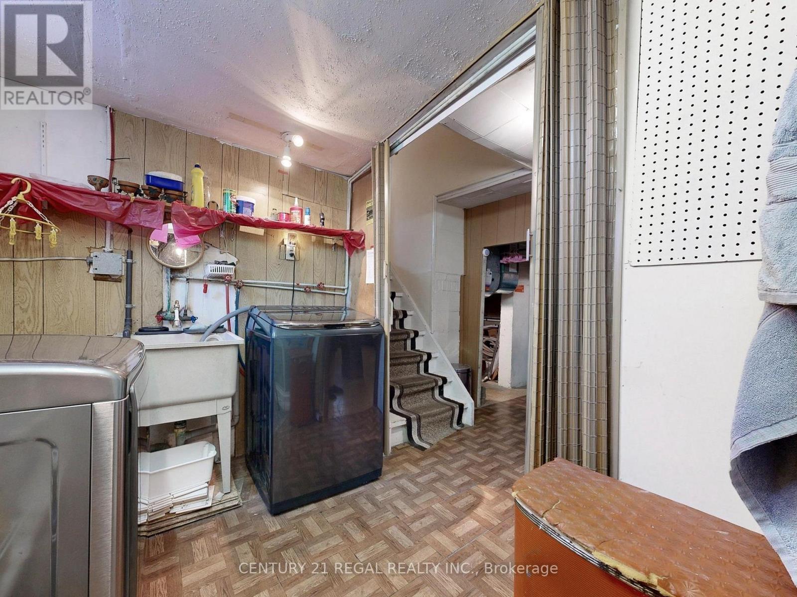 94 Billington Crescent, Toronto, Ontario  M3A 2G6 - Photo 41 - C12429907