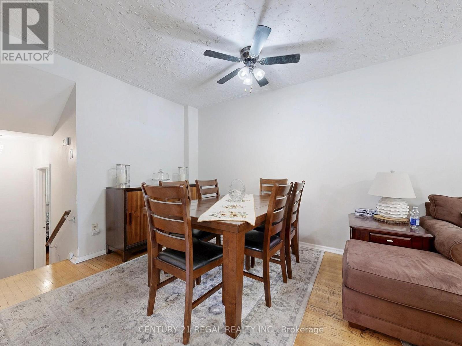 94 Billington Crescent, Toronto, Ontario  M3A 2G6 - Photo 9 - C12429907