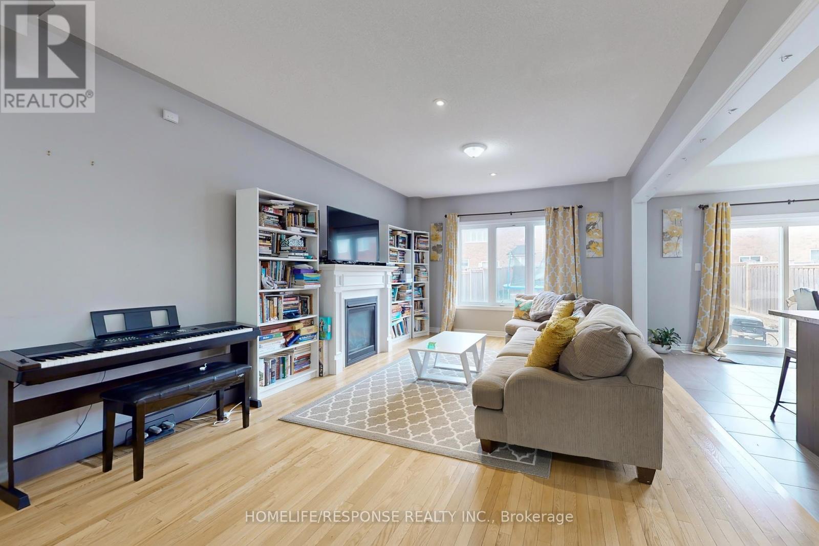 846 Groveland Avenue, Oshawa, Ontario  L1K 0W1 - Photo 5 - E12429879