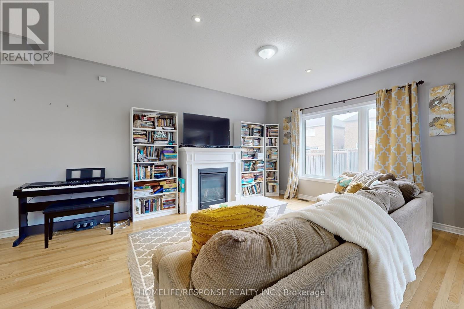 846 Groveland Avenue, Oshawa, Ontario  L1K 0W1 - Photo 6 - E12429879