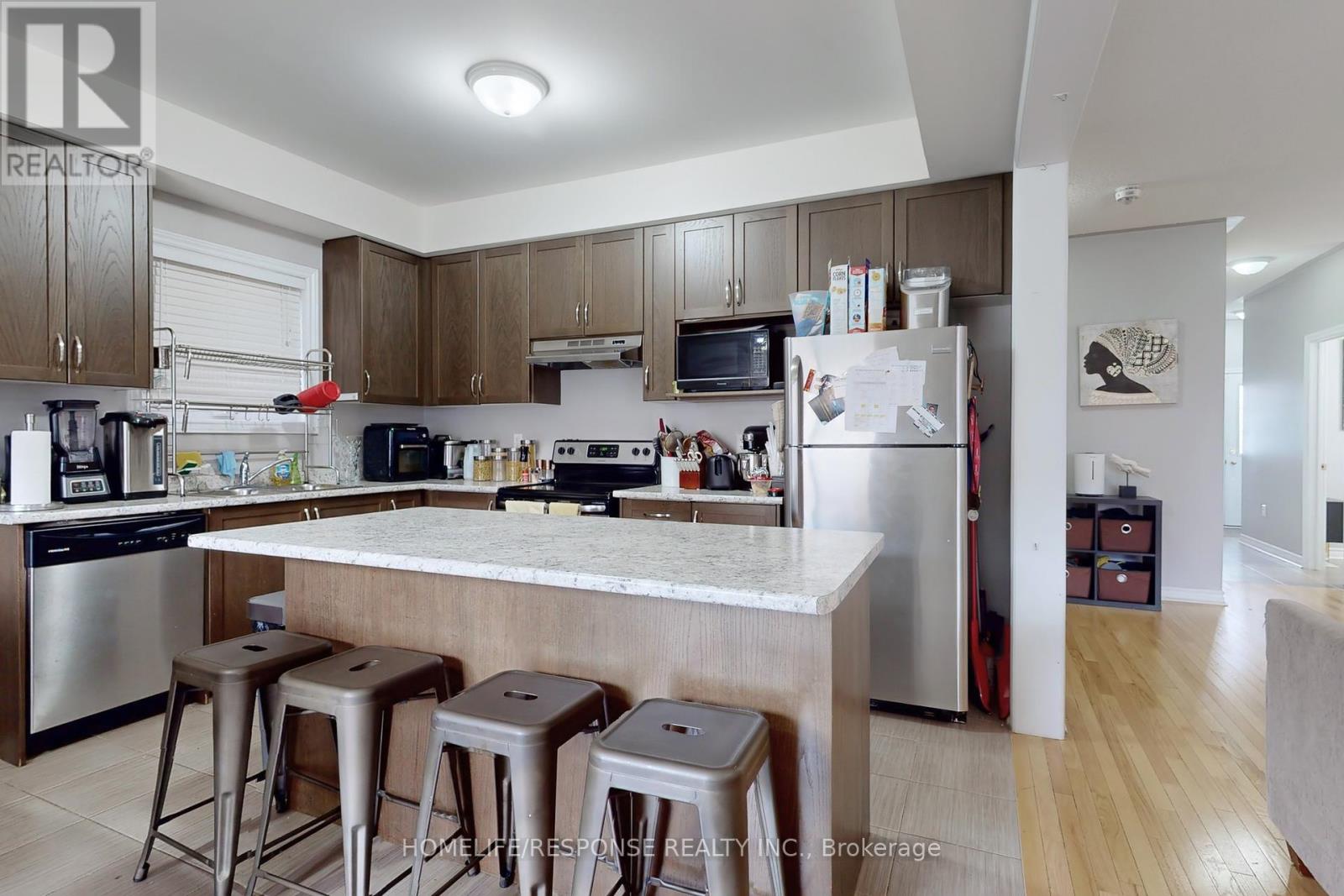 846 Groveland Avenue, Oshawa, Ontario  L1K 0W1 - Photo 9 - E12429879