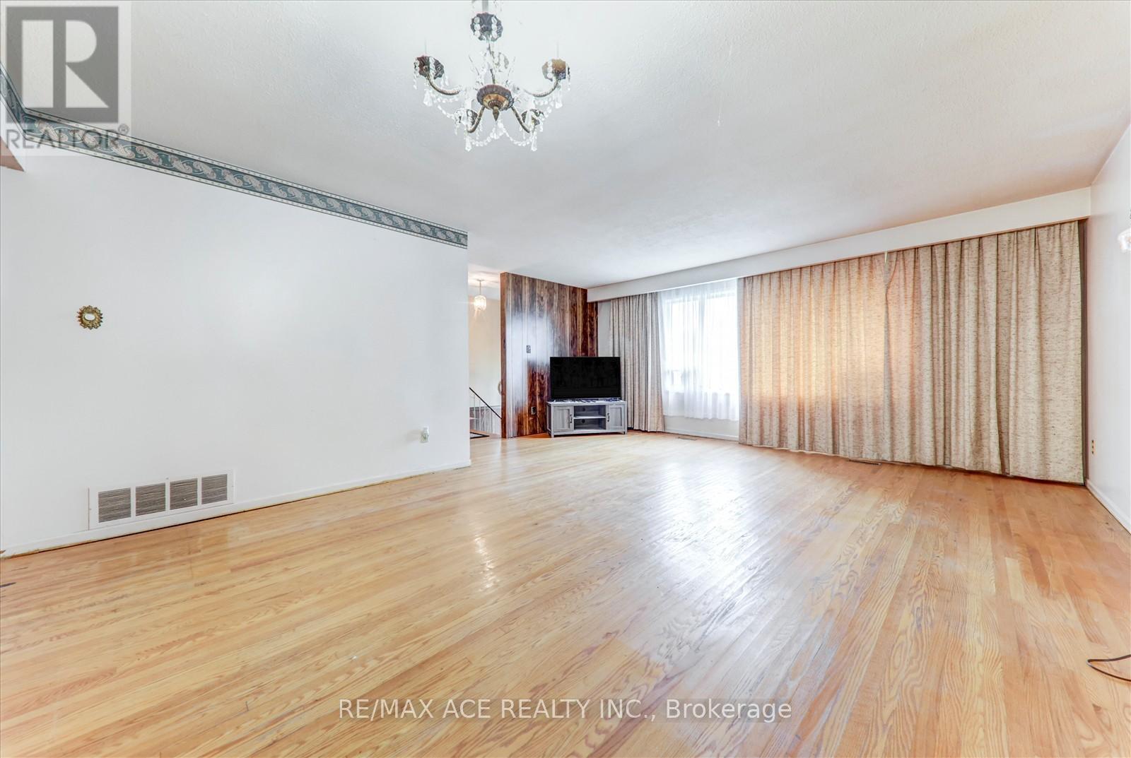 61 Marcella Street, Toronto, Ontario  M1G 1K9 - Photo 11 - E12429888