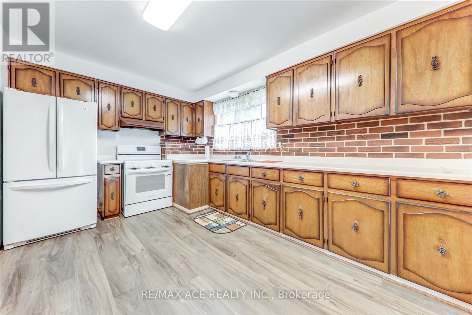 61 Marcella Street, Toronto, Ontario  M1G 1K9 - Photo 13 - E12429888