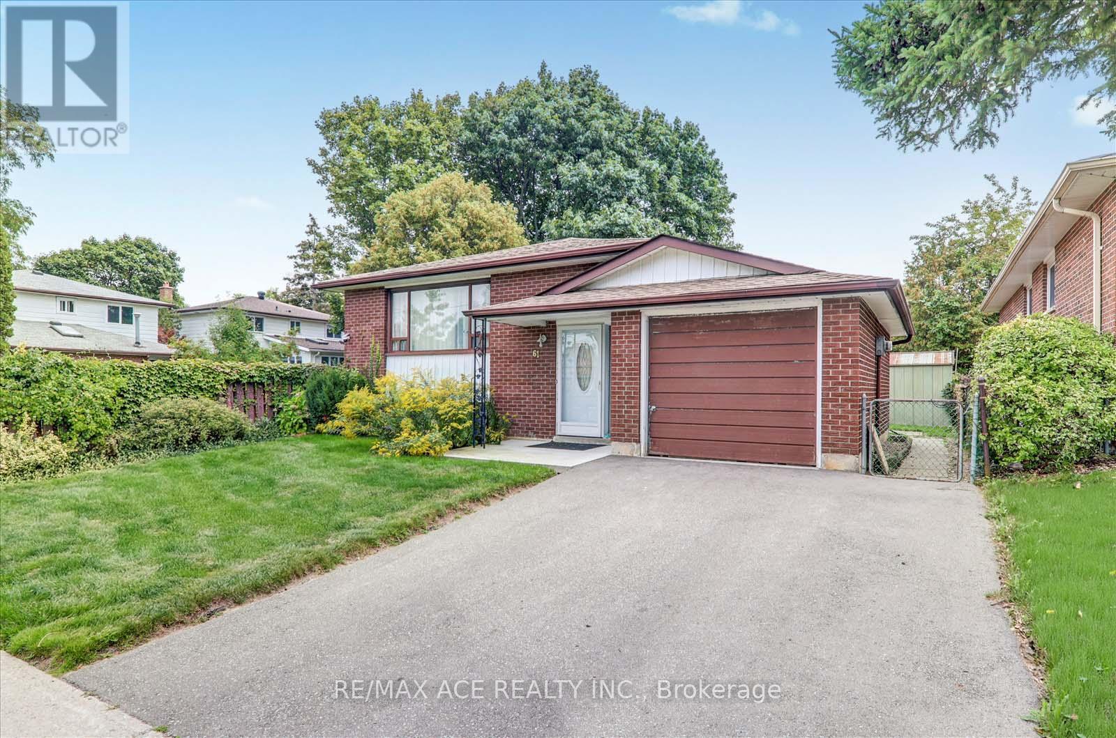 61 Marcella Street, Toronto, Ontario  M1G 1K9 - Photo 3 - E12429888