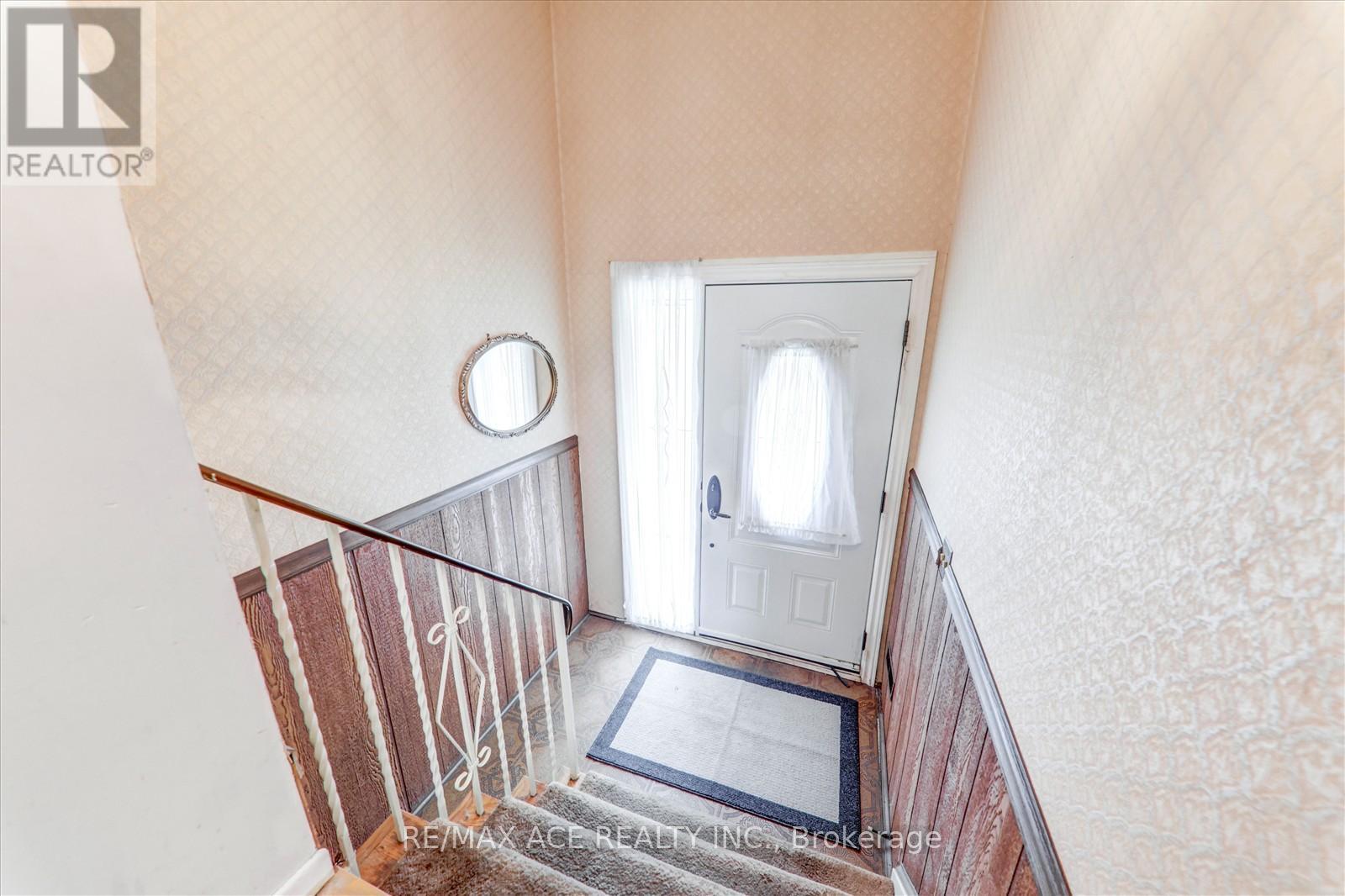 61 Marcella Street, Toronto, Ontario  M1G 1K9 - Photo 9 - E12429888