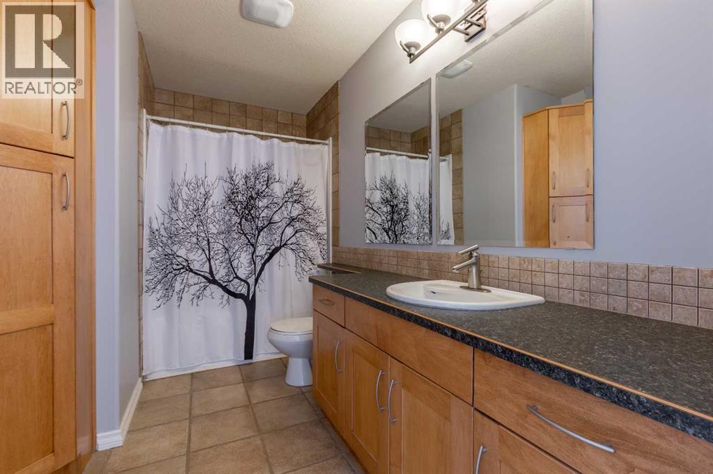 406 Meadow Lark Drive, Rural Lethbridge County, Alberta  T1J 4R9 - Photo 25 - A2257226