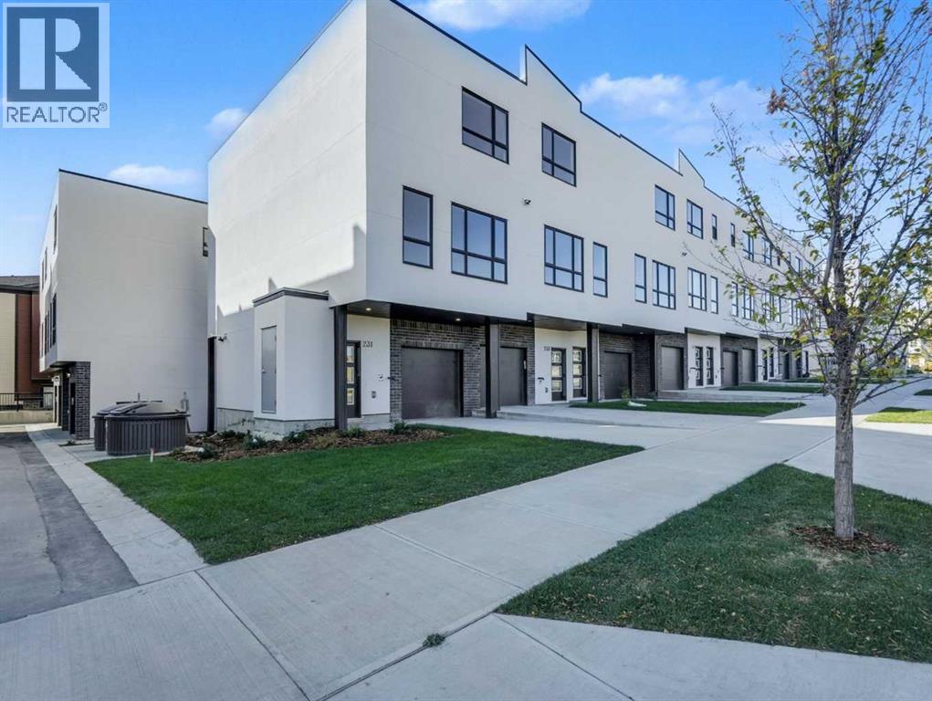 231 Sage Hill Rise Nw, Calgary, Alberta  T3R 2E7 - Photo 4 - A2260012