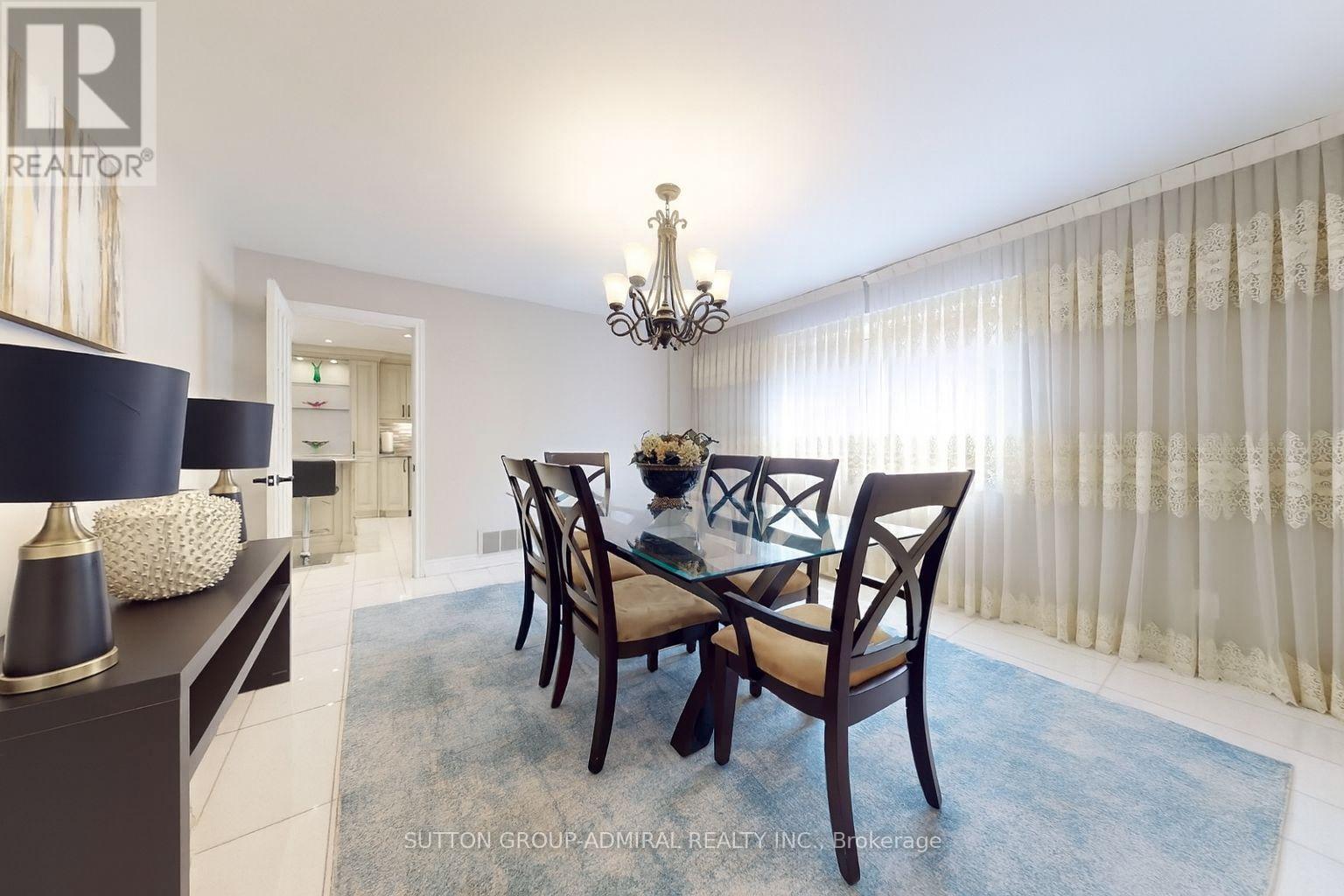 160 Marwood Place, Vaughan, Ontario  L6A 1C4 - Photo 10 - N12396570