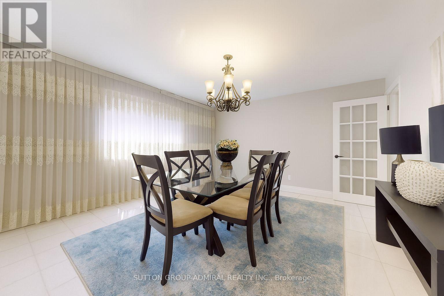160 Marwood Place, Vaughan, Ontario  L6A 1C4 - Photo 12 - N12396570