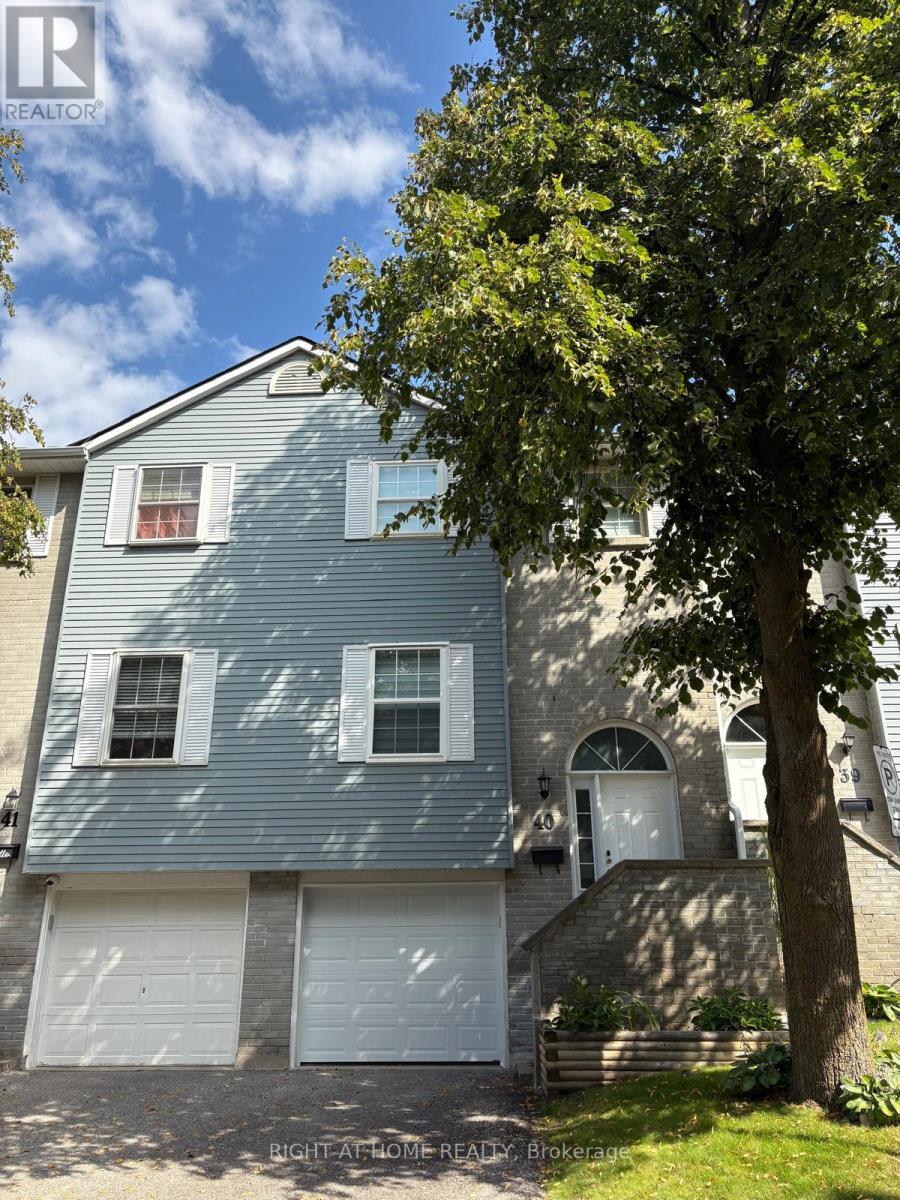 40 - 40 HARMONY CIRCLE, Bradford West Gwillimbury, Ontario